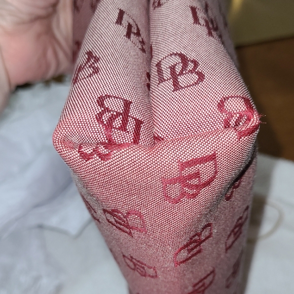 Dooney & Bourke Red Monogram Shoulder Bag - Picture 5 of 9